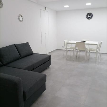Darsena Apartments Μολφέττα Εξωτερικό φωτογραφία